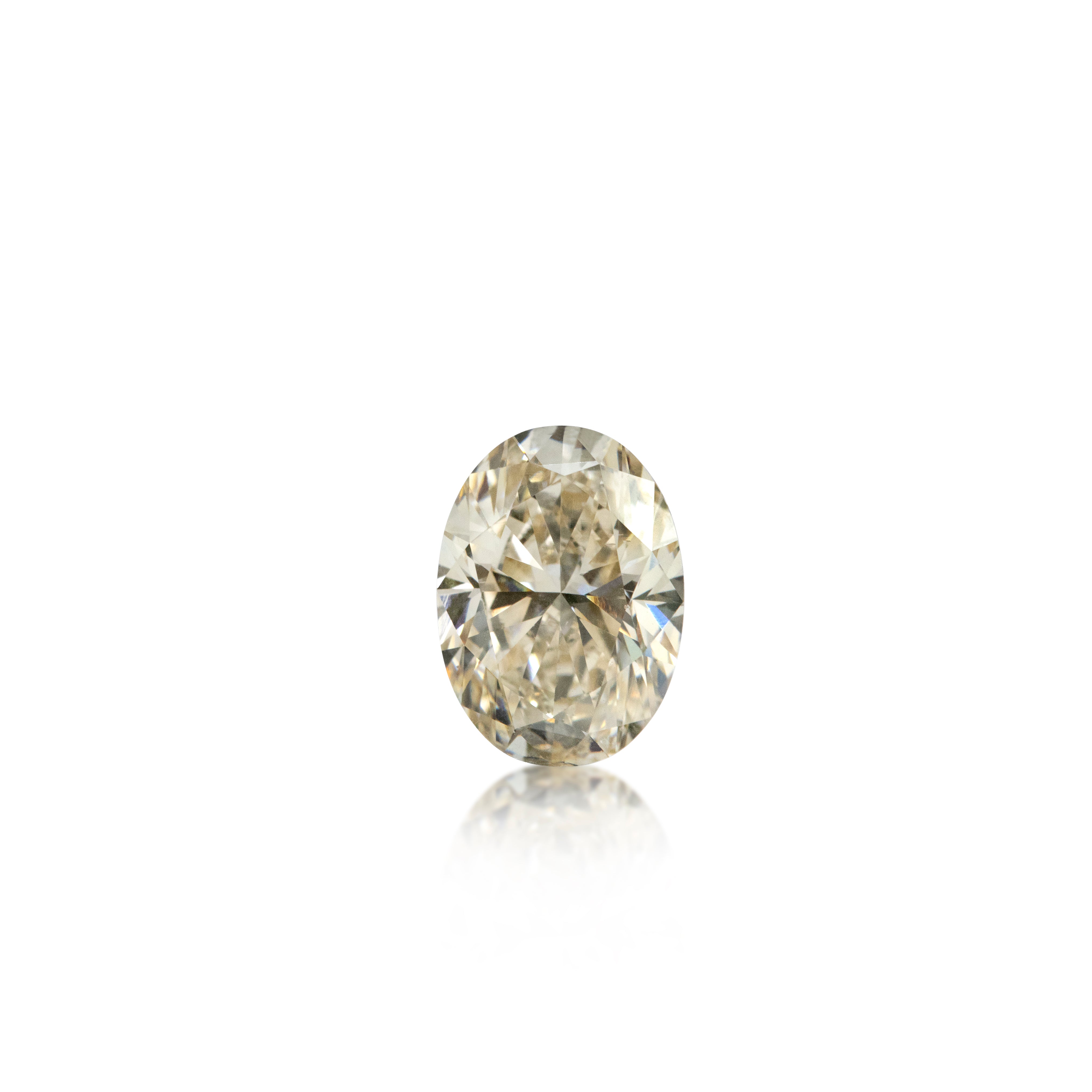 Argyle Australian Champagne Diamond — 1.51 ct Oval | C2 - Light Champagne