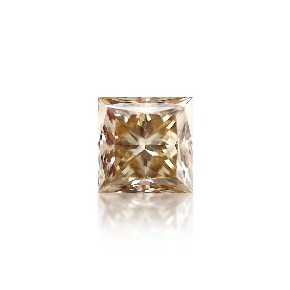 1.07 ct C3 Princess Cut