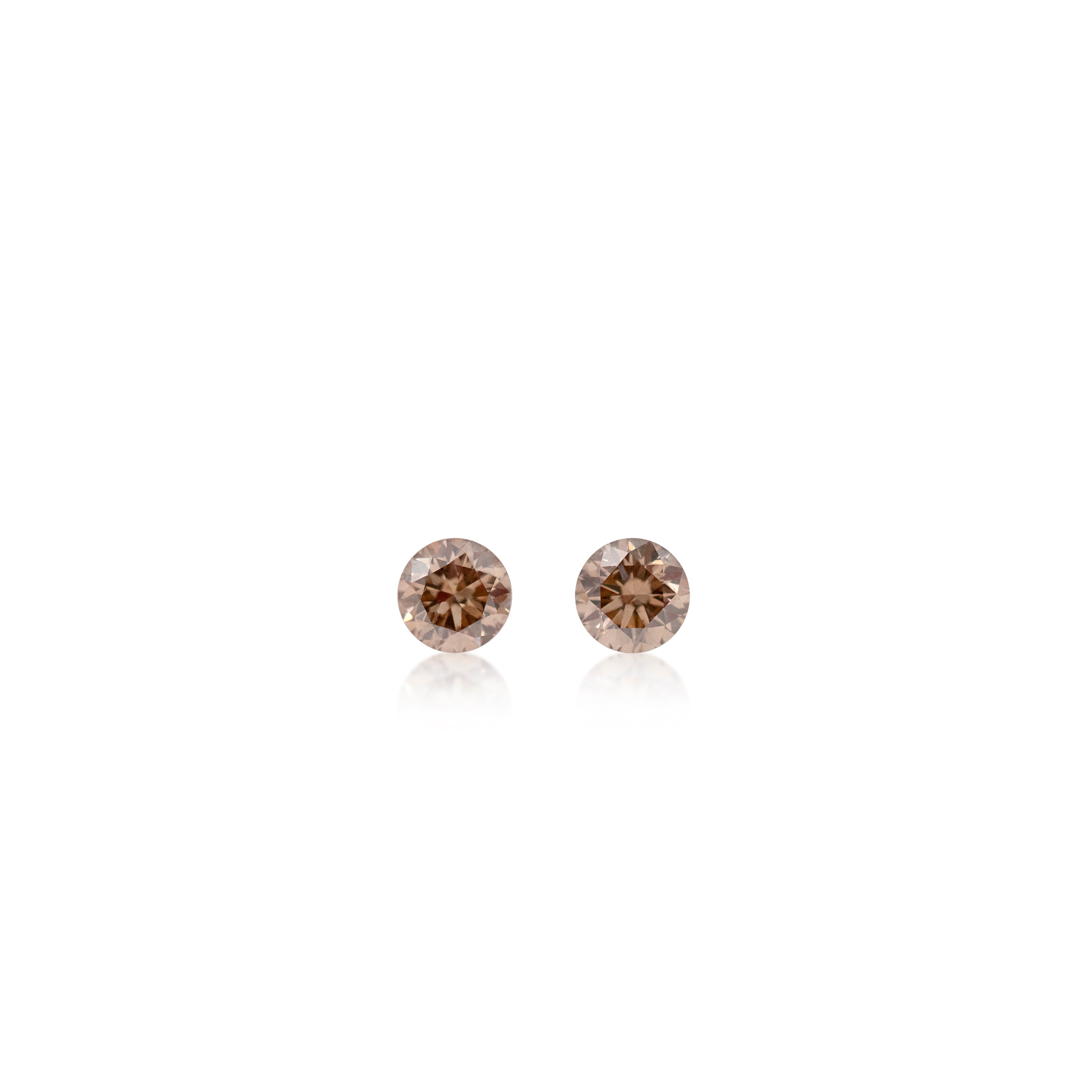 2 = 0.36 cts Argyle Champagne C4 Round Brilliant Cut