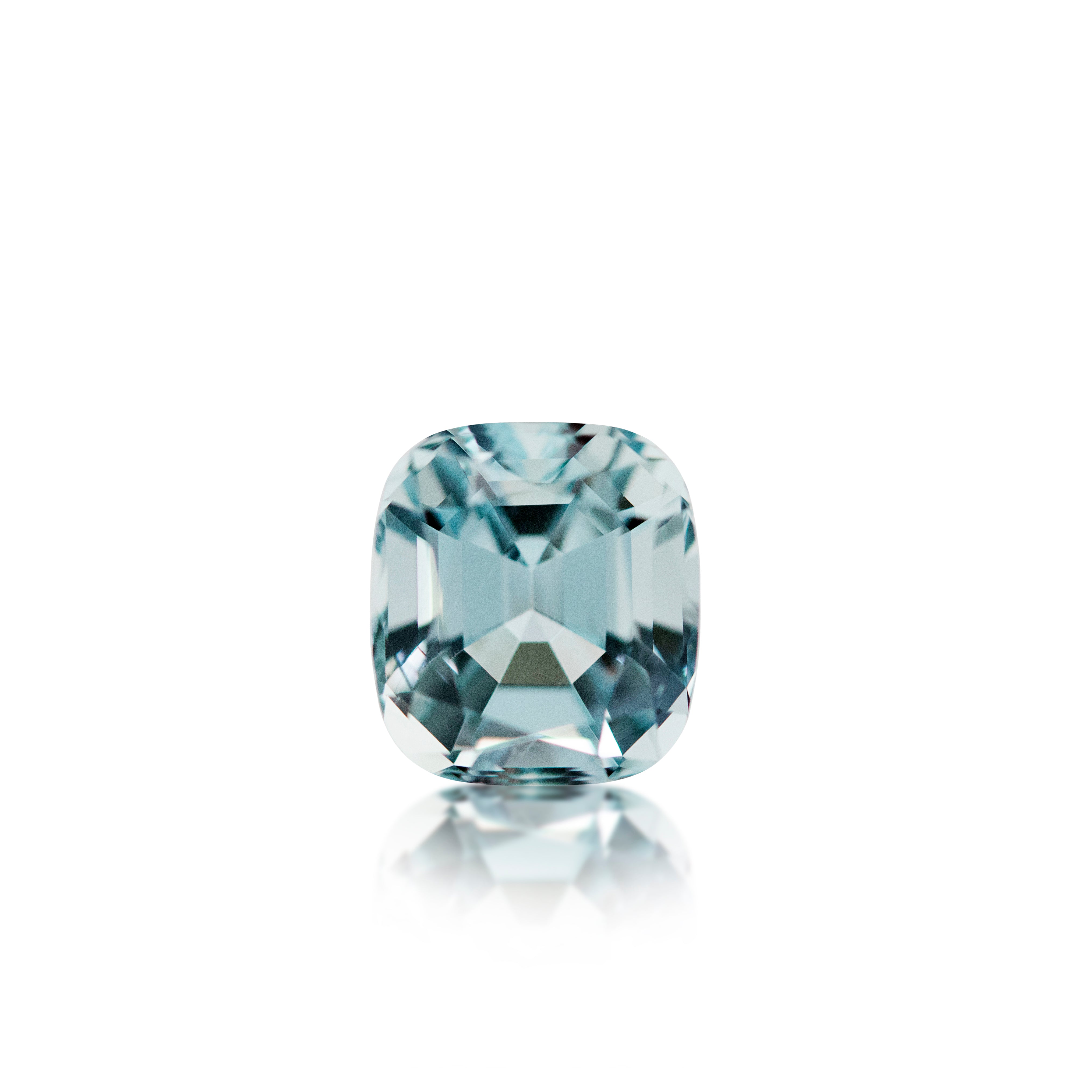 1.74 ct Light Blue Cushion Cut Aquamarine