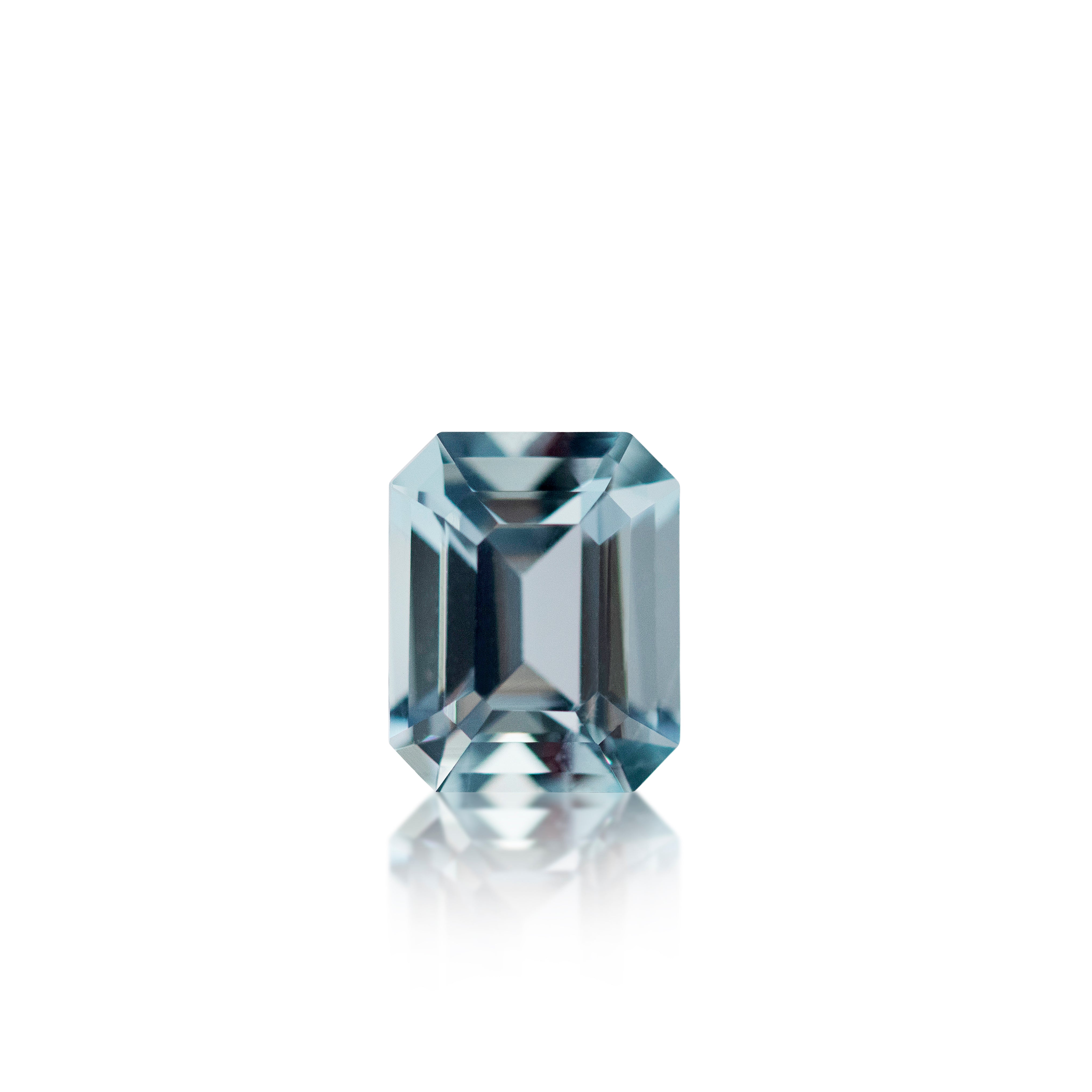 1.74 ct Light Blue Emerald Cut Aquamarine