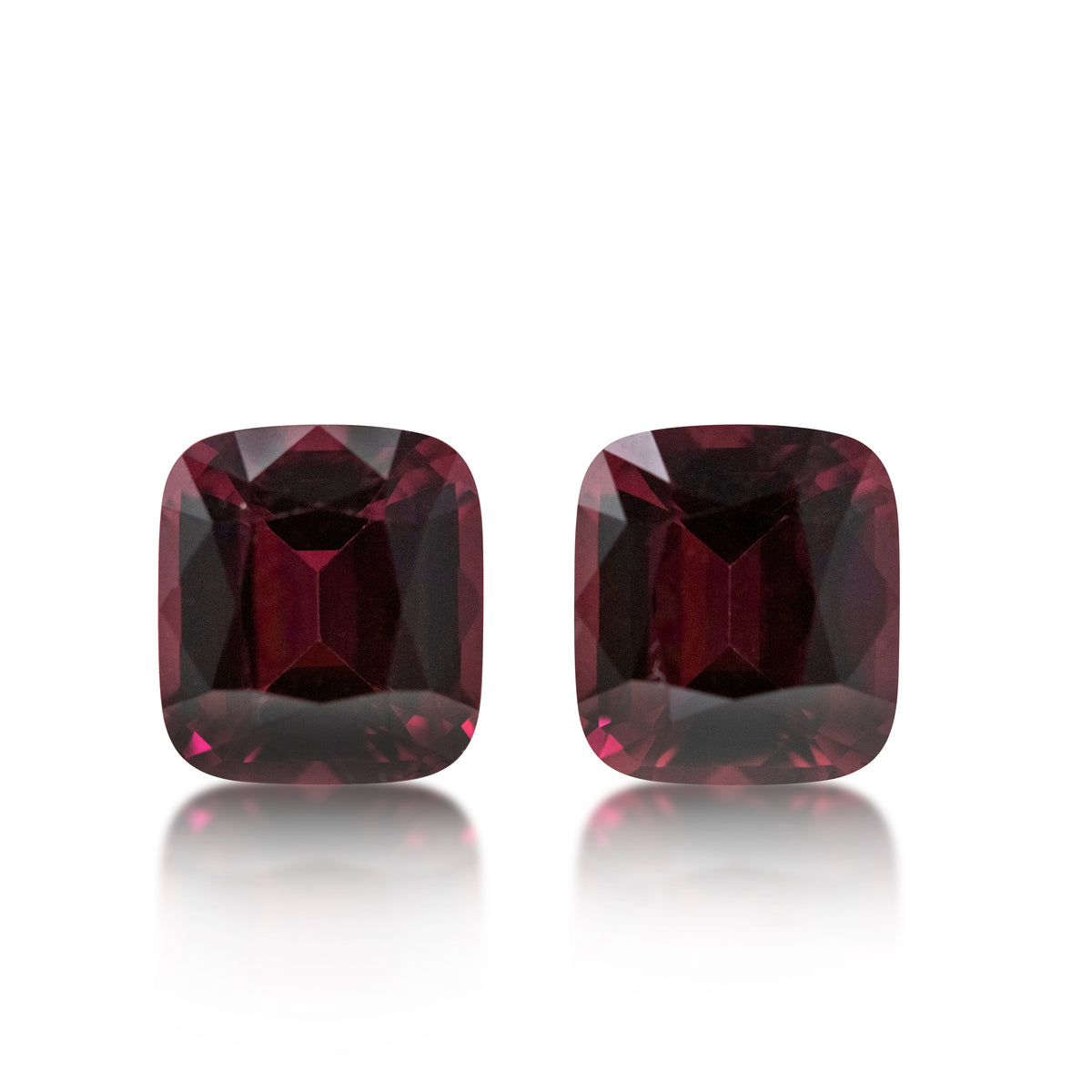 2 = 9.14 ct Deep Red Cusion Cut Garnet Matching Pair