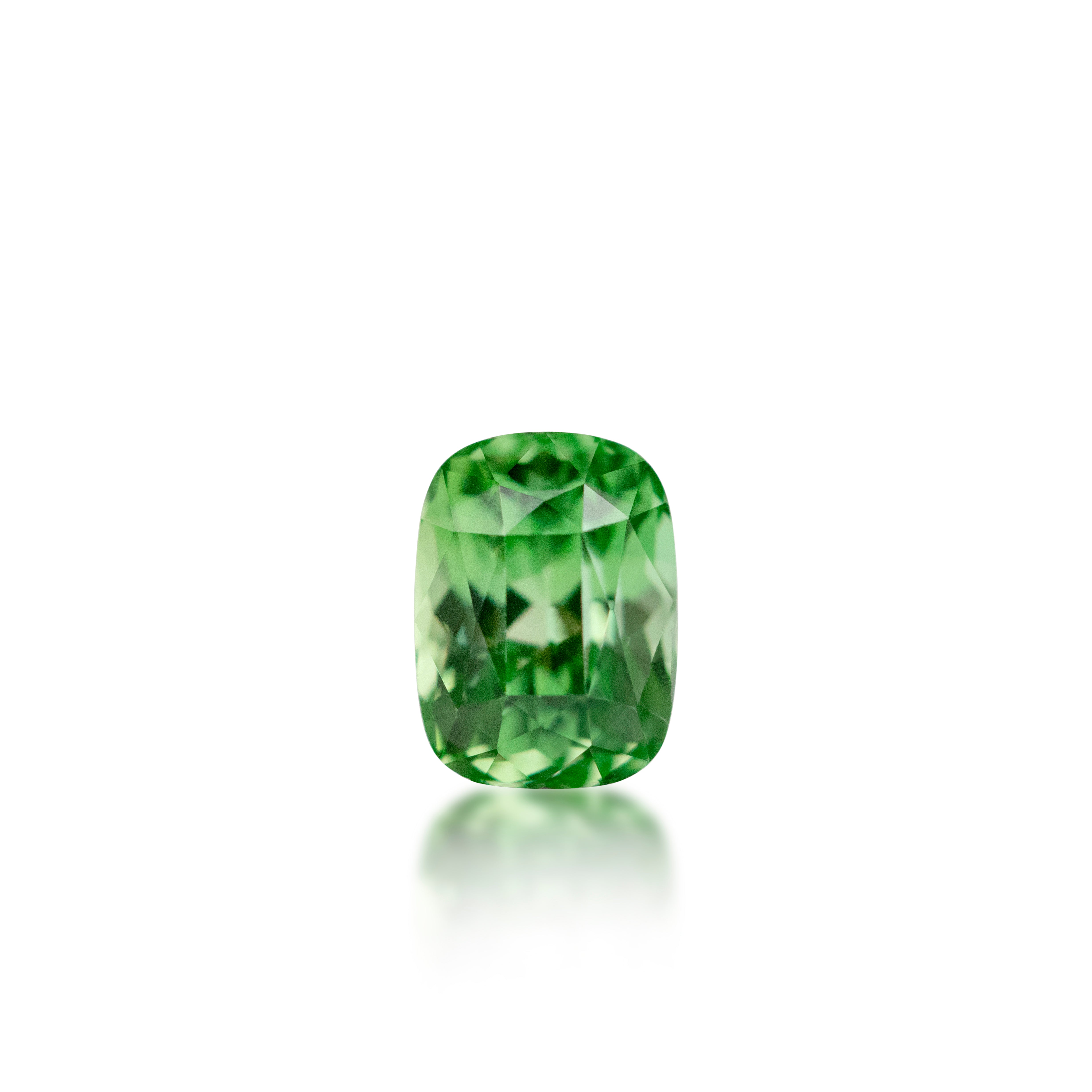 Green tourmaline, cushion cut, 1.21ct, natural loose gemstone
