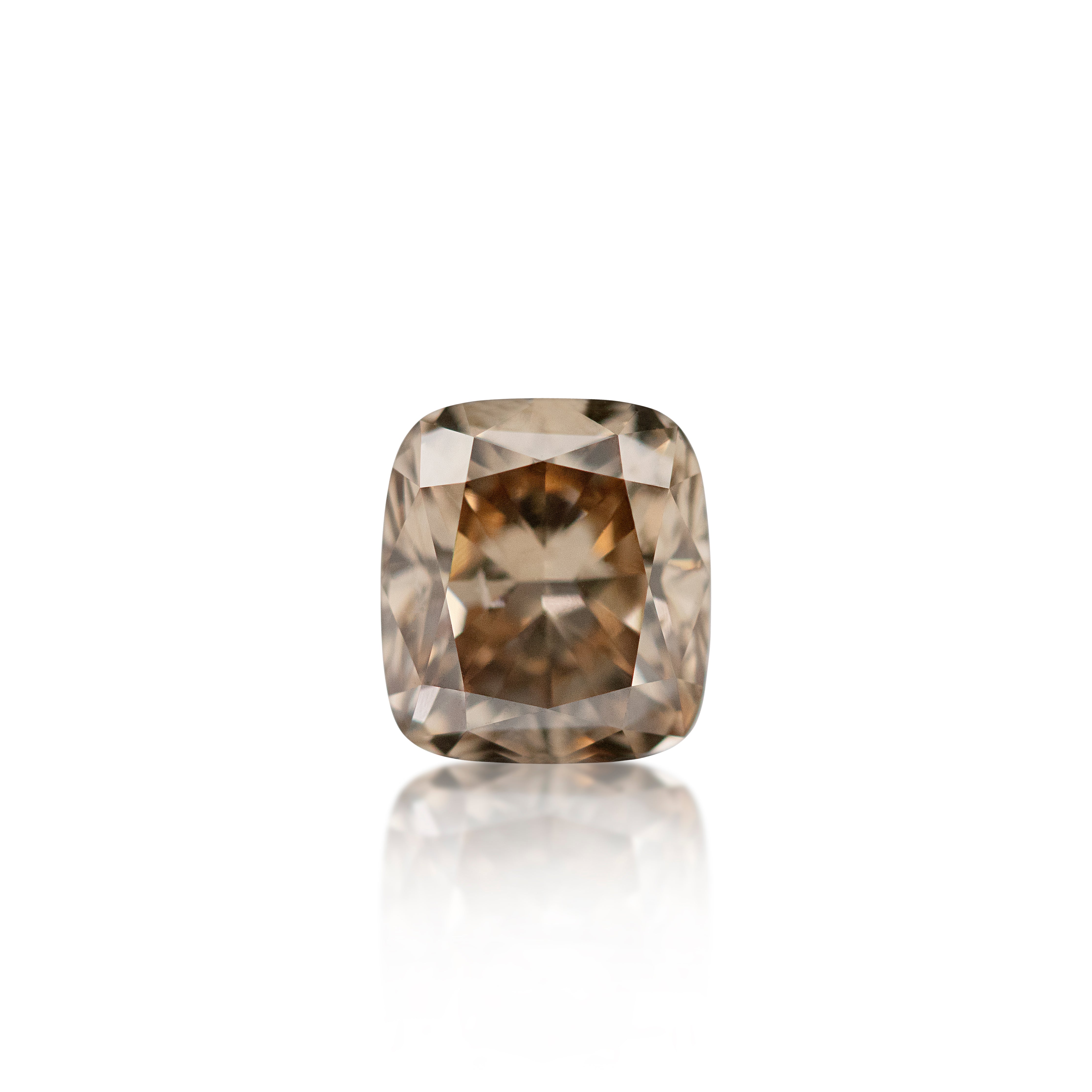 2.02 ct Cushion C4