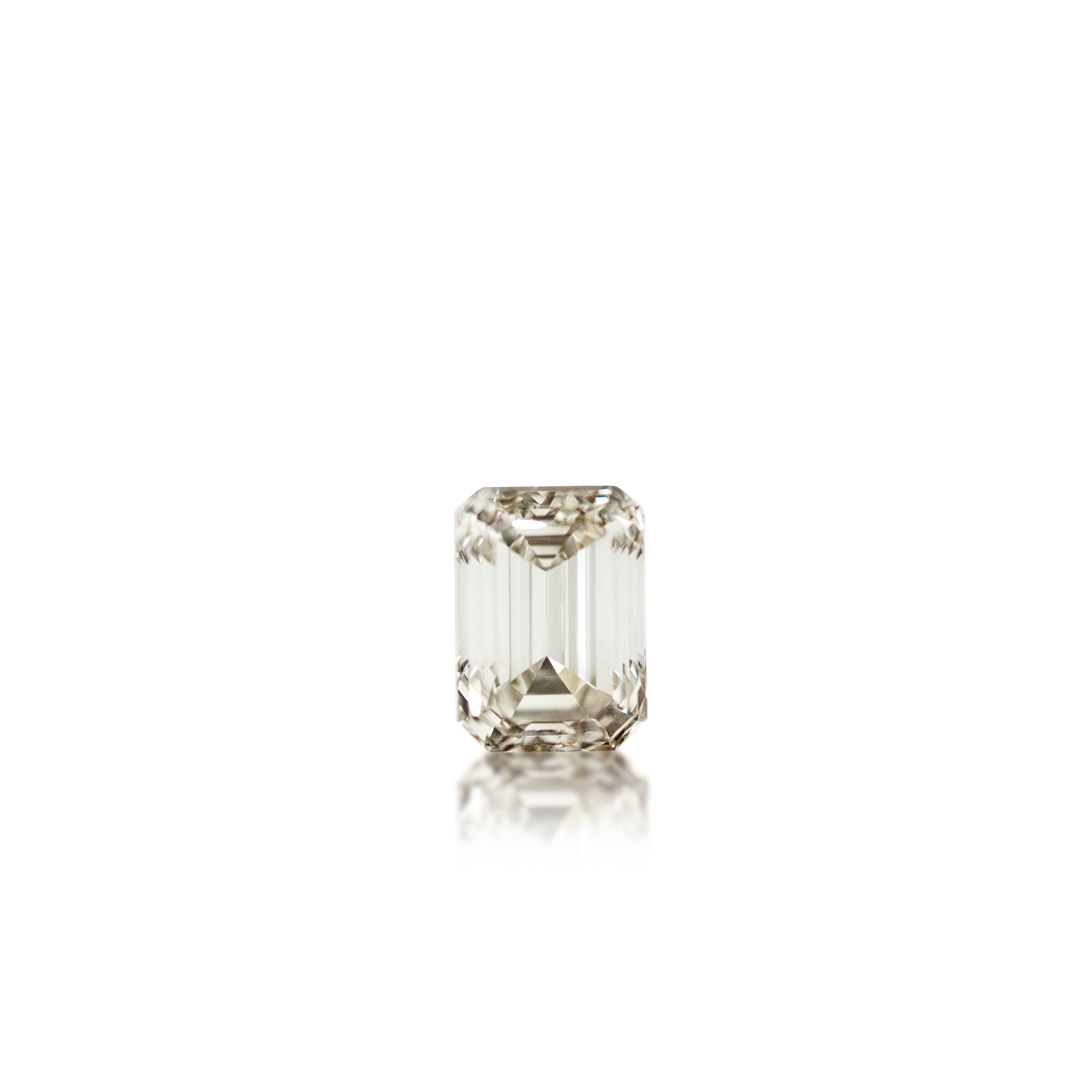 0.56 ct ct Argyle Champagne Emerald  Cut C1
