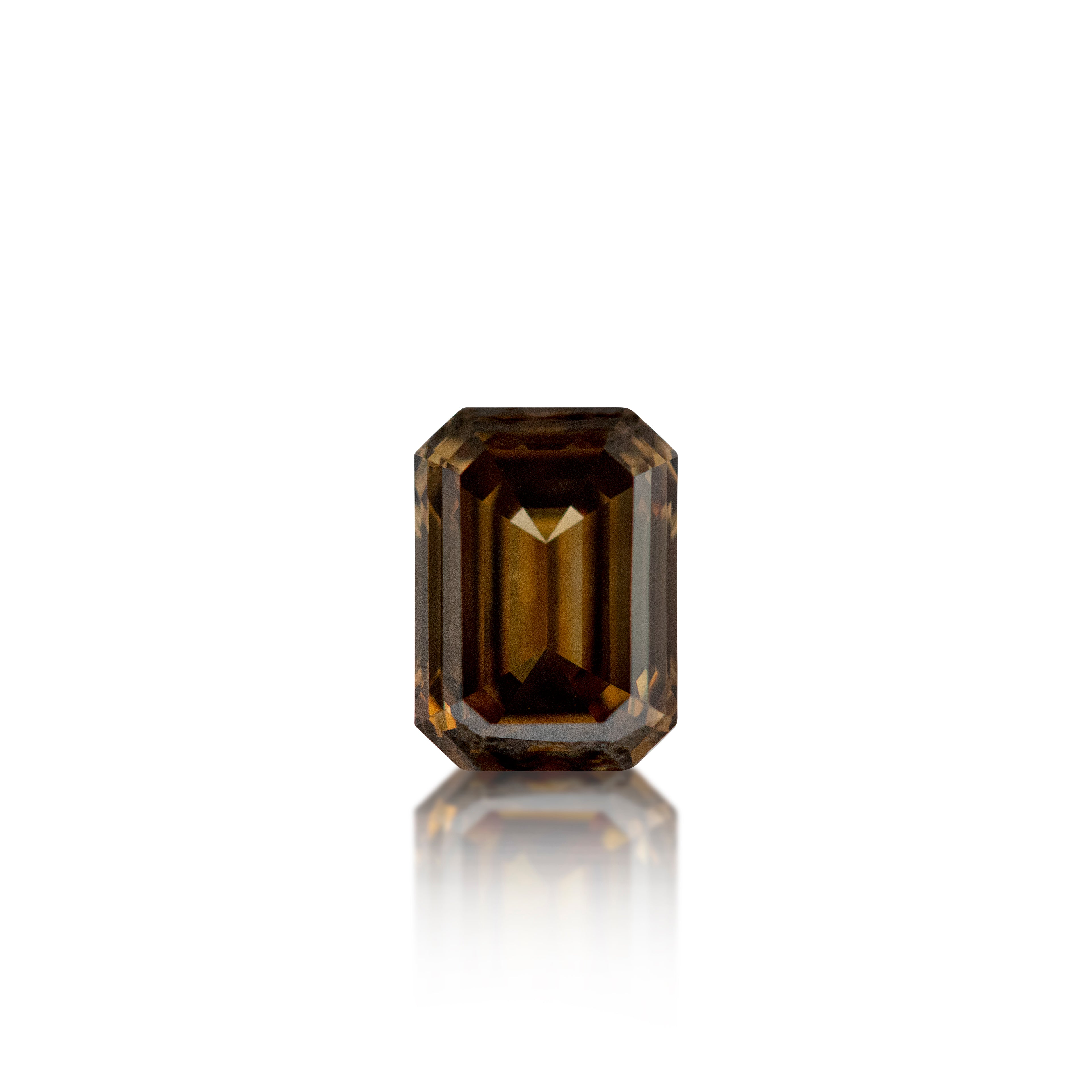 0.69 ct Emerald Cut C6