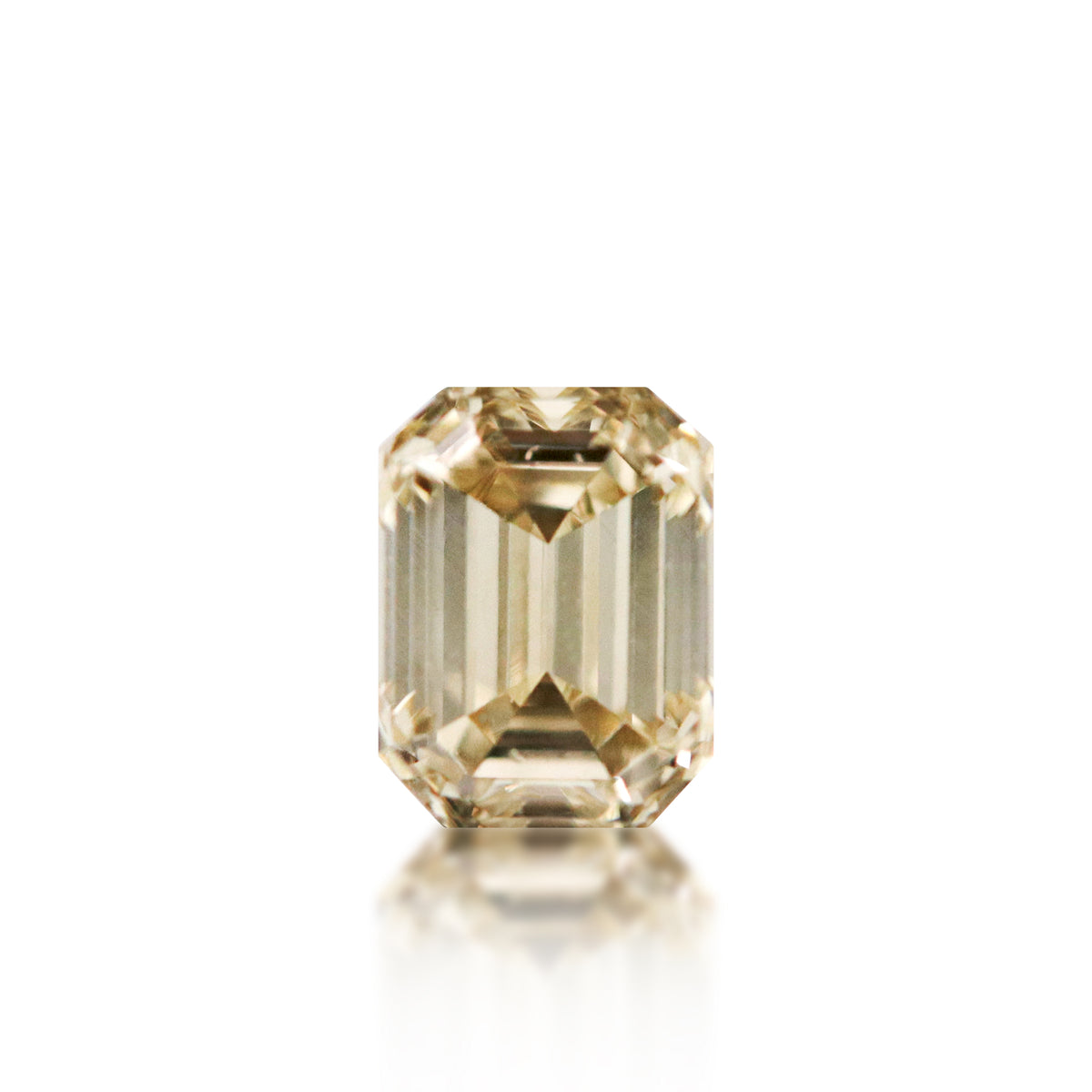 Argyle Australian Champagne Diamond — 0.70 ct Emerald | C2 Light Champagne