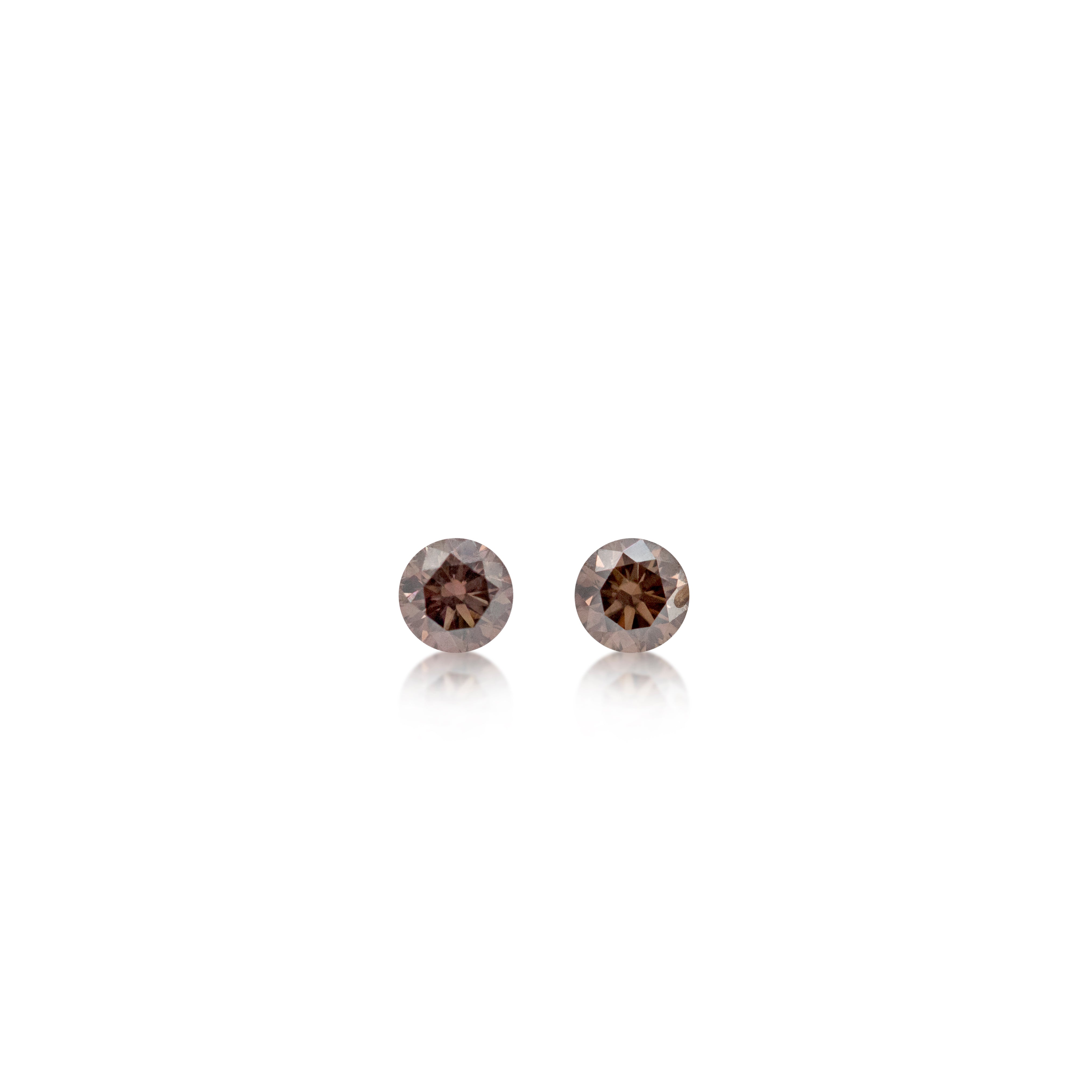 2 = 0.22 cts Argyle Champagne C7 Round Brilliant Cut