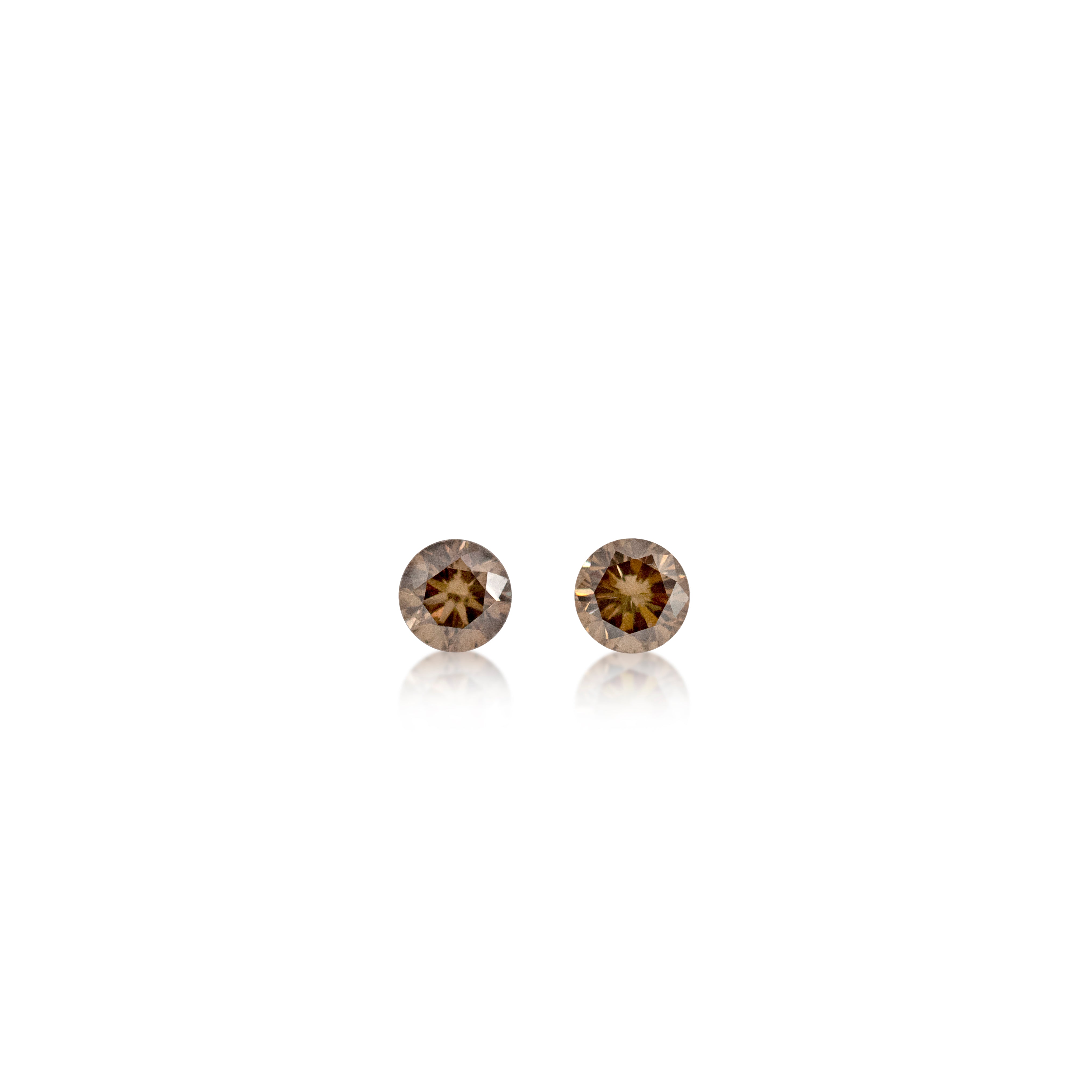 2 = 0.35 cts Argyle Champagne C5 Round Brilliant Cut