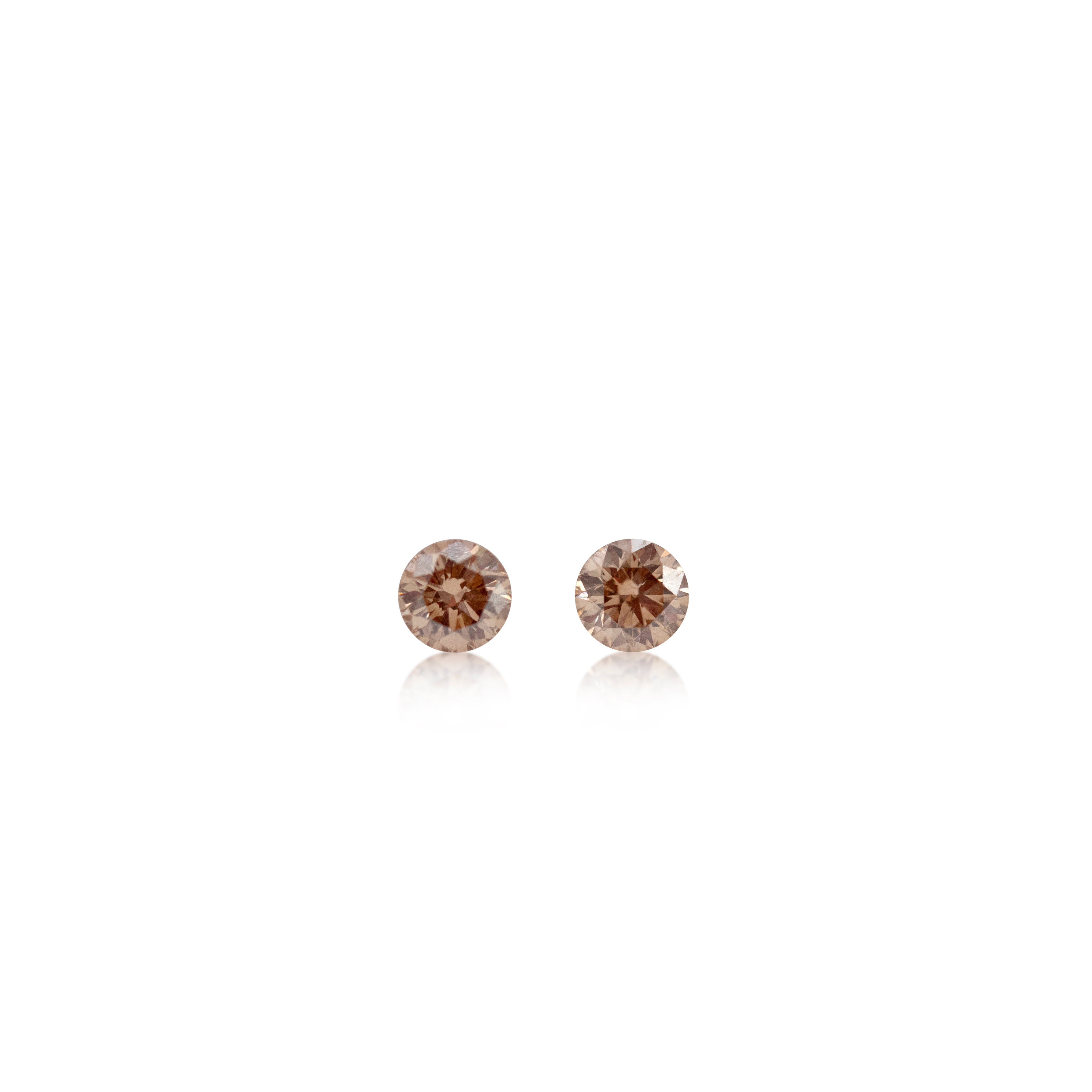 2 = 0.53 cts Argyle Champagne C5 Round Brilliant Cut