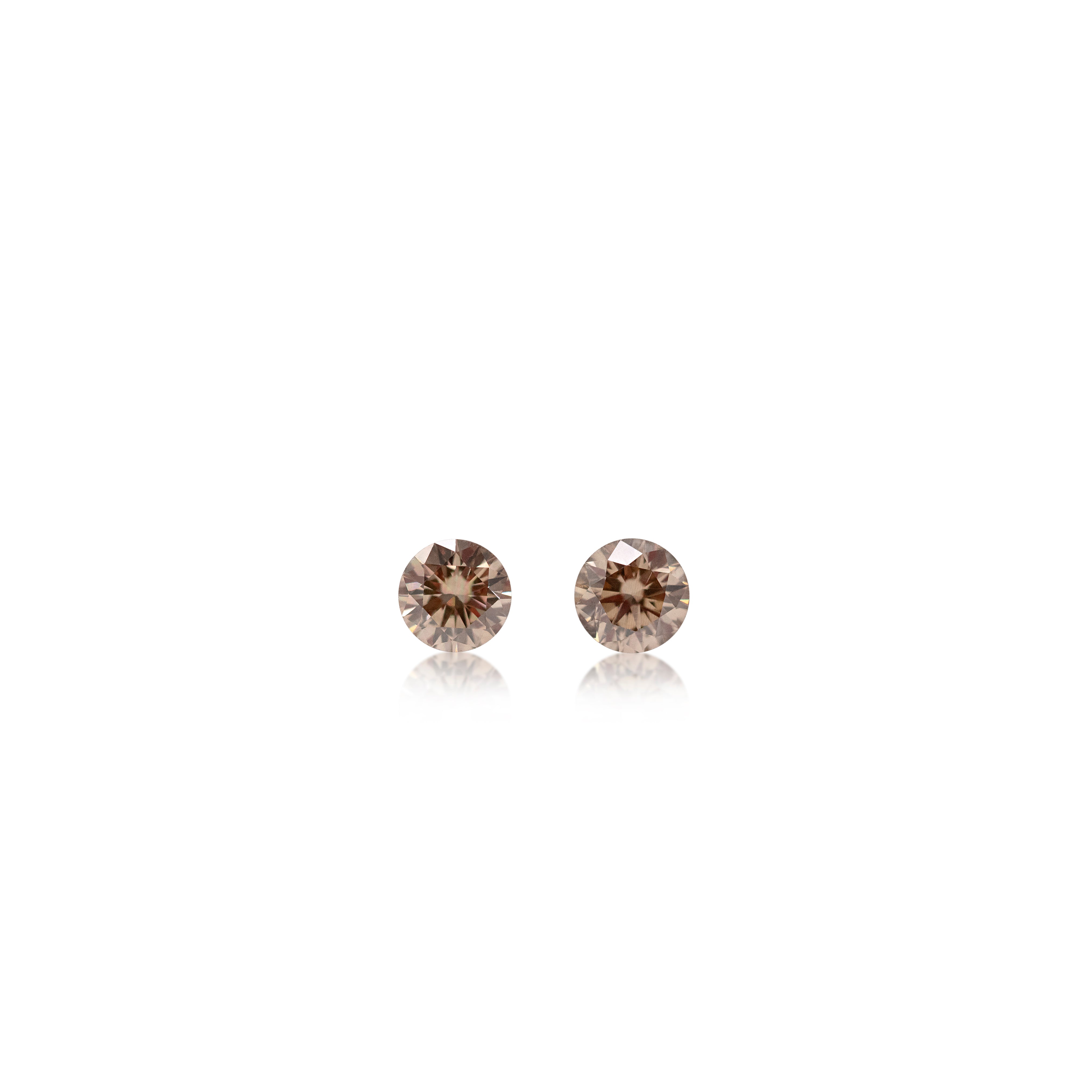2 = 0.56 cts Argyle Champagne C3 Round Brilliant Cut