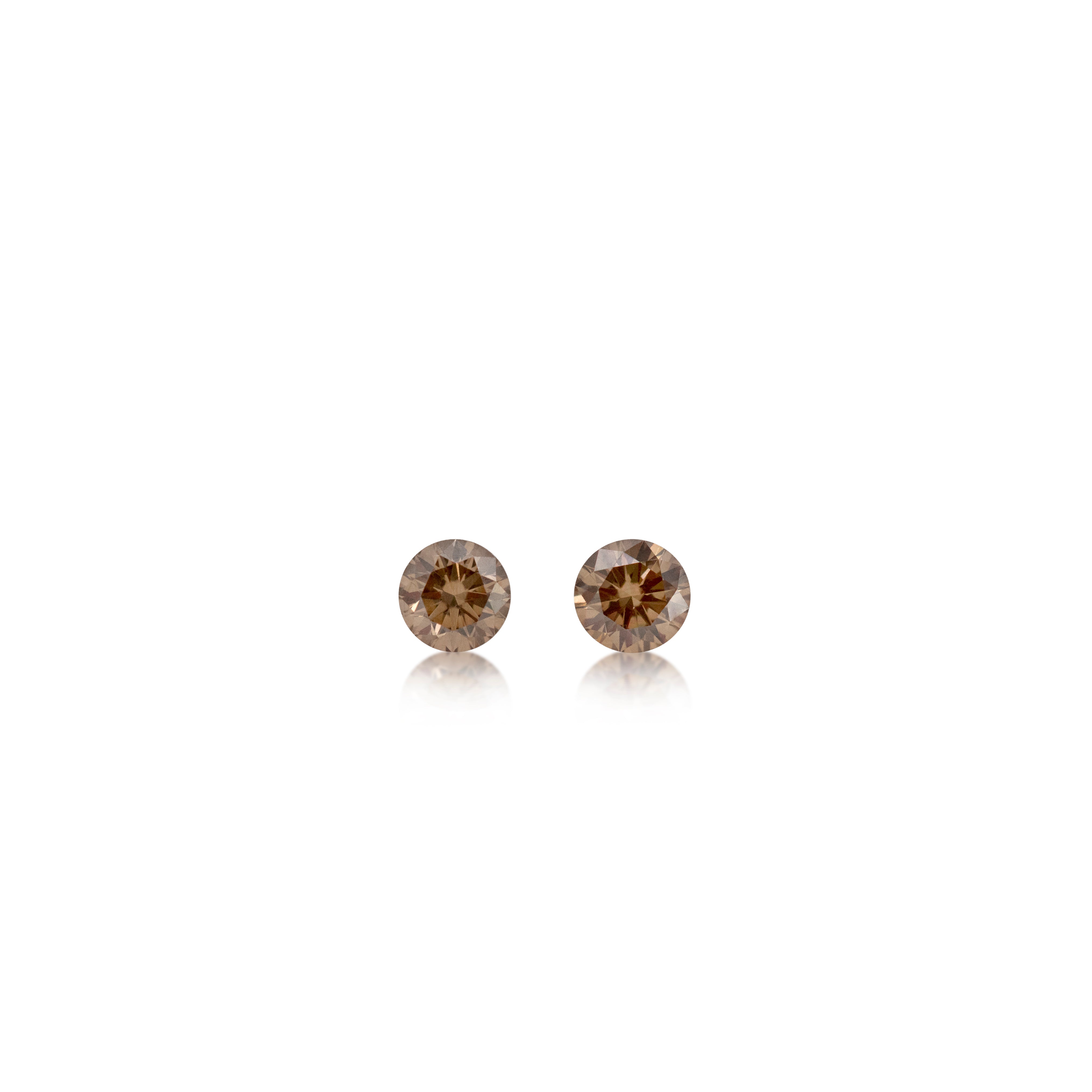 2 = 0.67 cts Argyle Champagne C6 Round Brilliant Cut