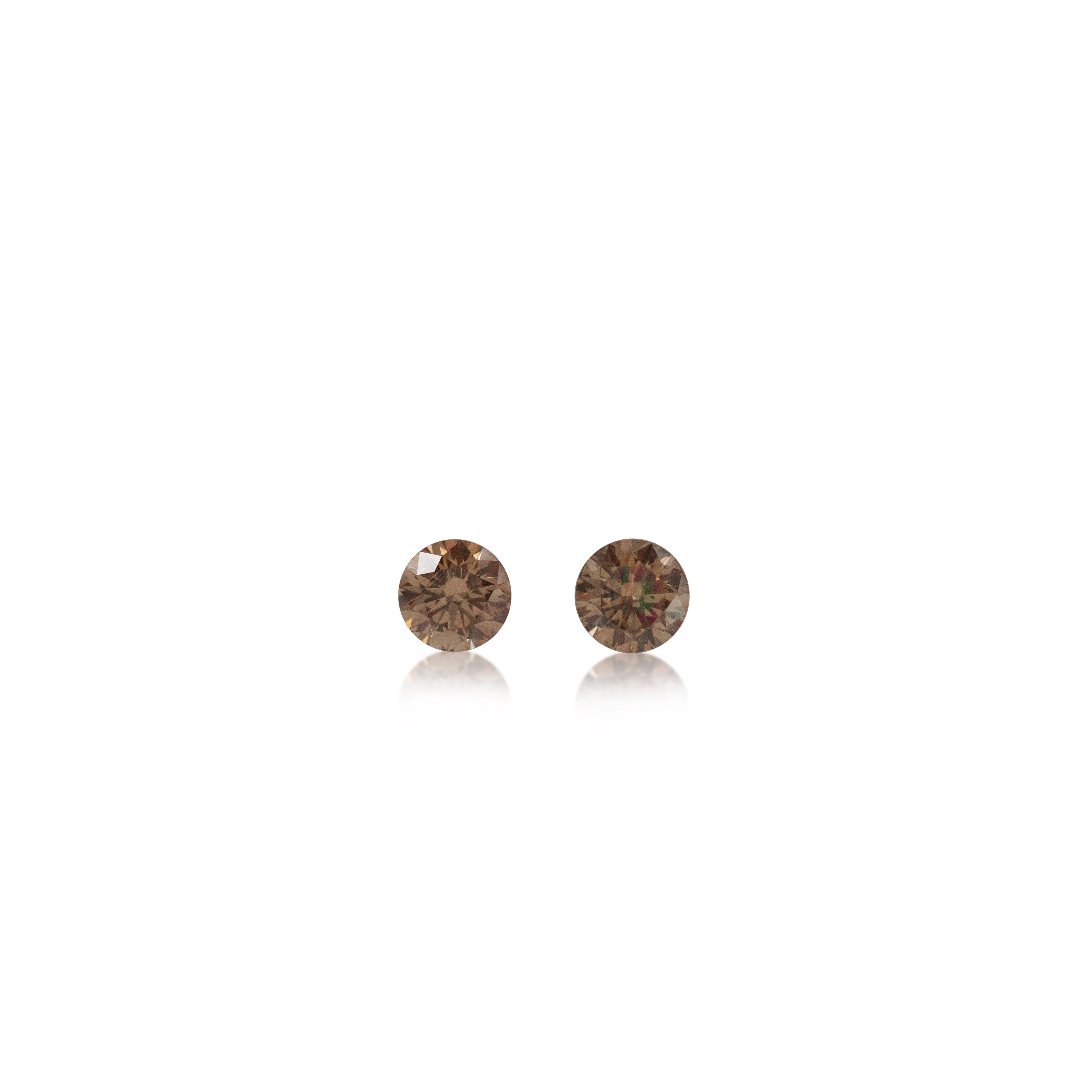2 = 0.68 cts Argyle Champagne C5 Round Brilliant Cut