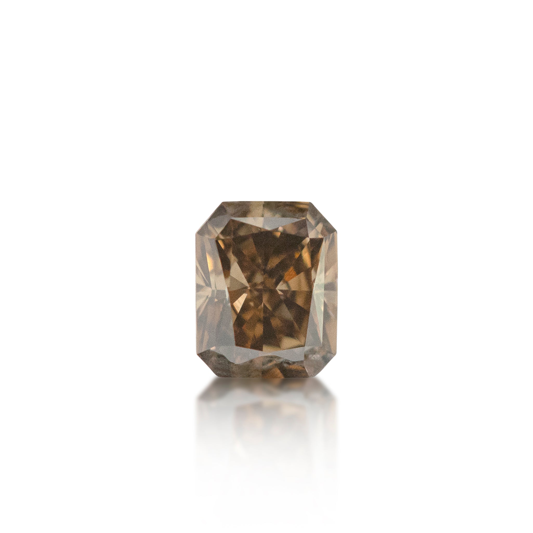 0.34ct Argyle Champagne Radiant Cut C5