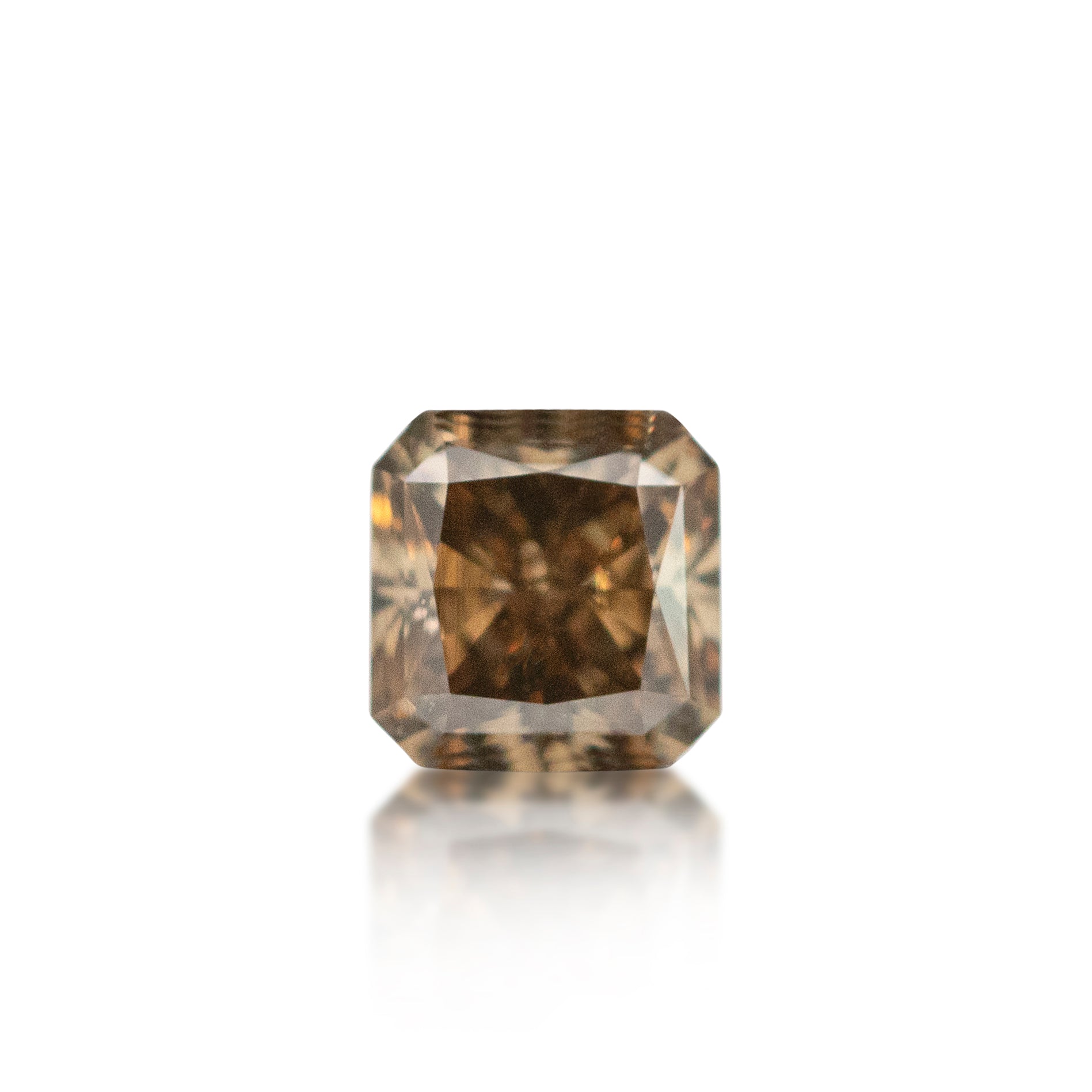 0.55ct Argyle Champagne Radiant Cut C4