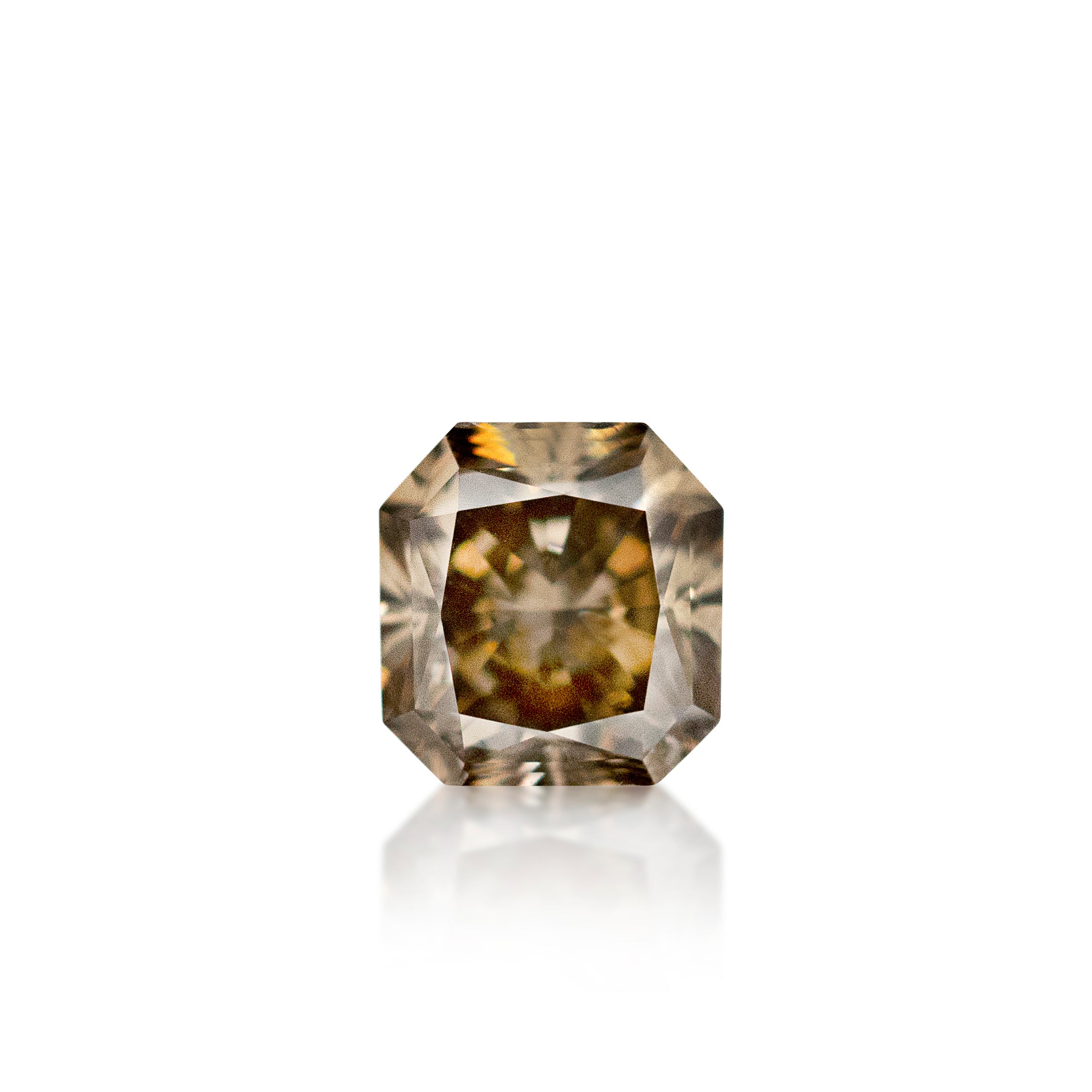 0.58ct Argyle Champagne Radiant Cut C3 