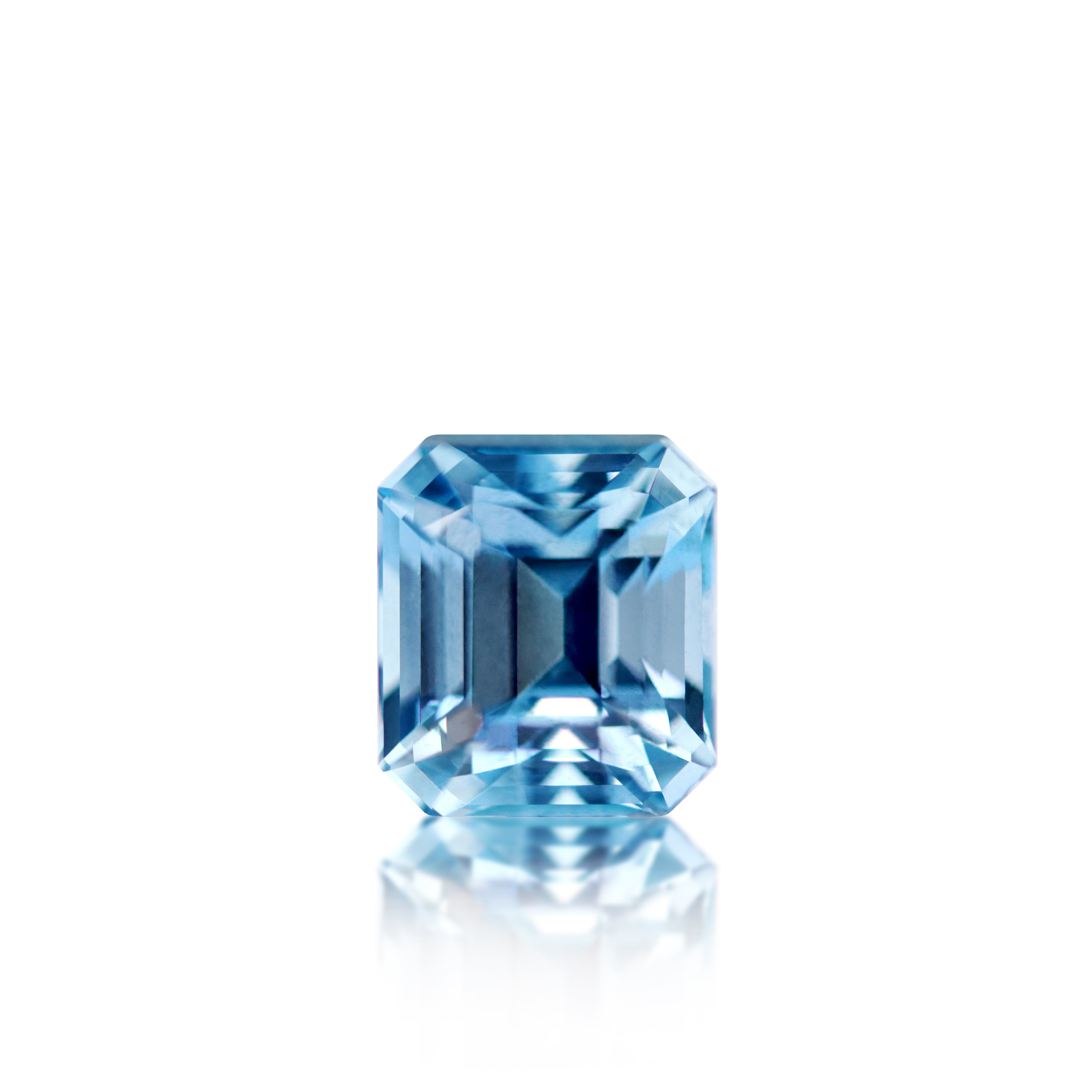 4.01ct Light Blue Emerald Cut Aquamarine