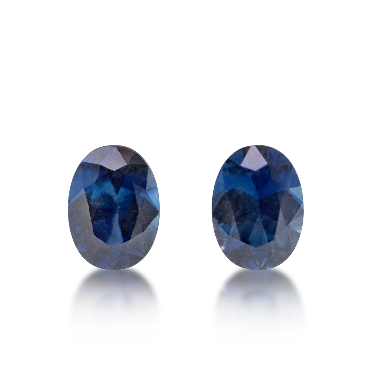 Australian Sapphire — 2 = 2.33 cts Oval Cut | Blue Sapphire Matching Pair