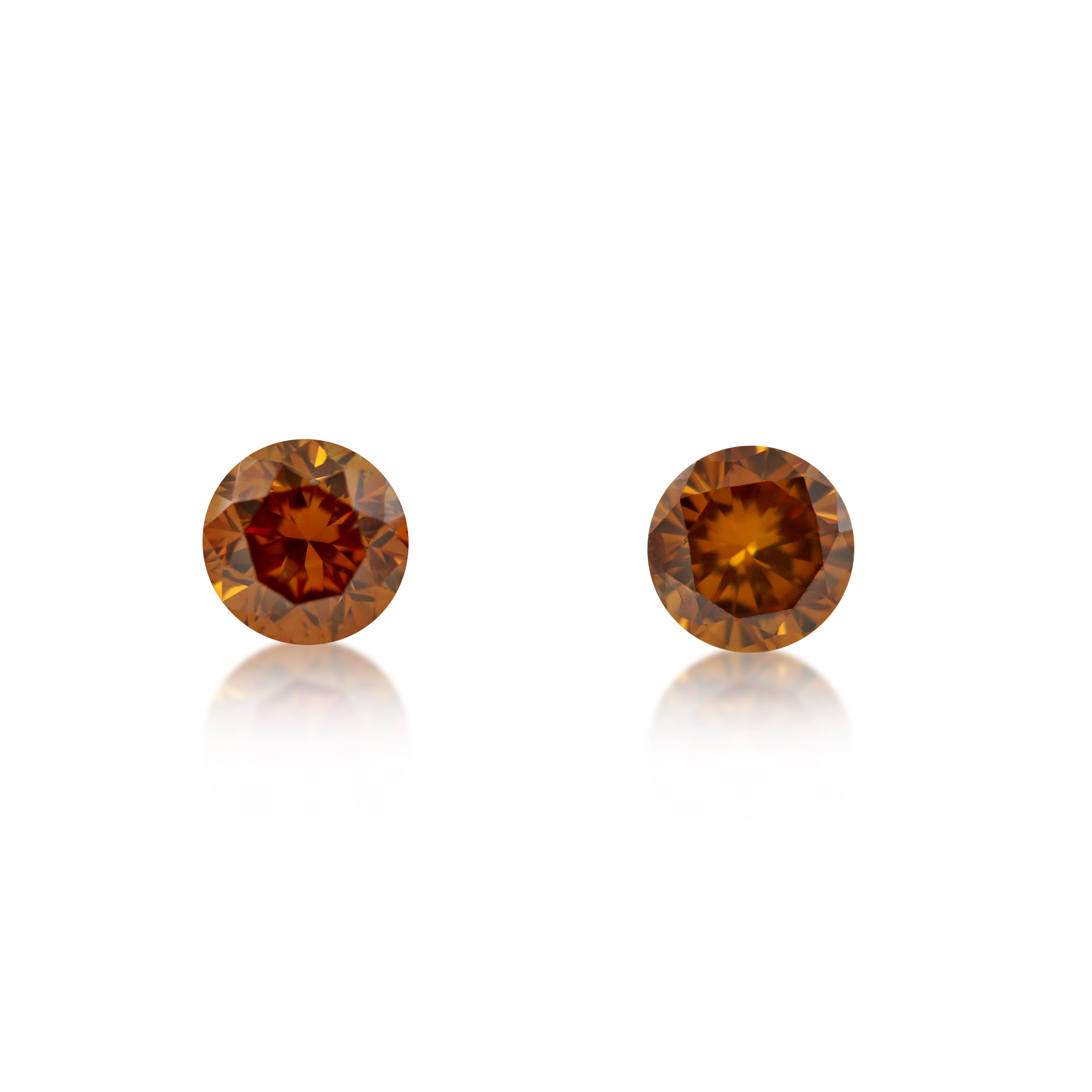 2 = 0.41 ct Round Brilliant Cut Golden Orange